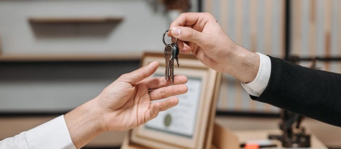 real estate lawyer